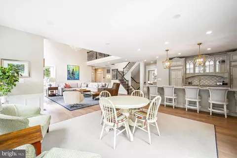 Dining - 717 Sonne Dr, Annapolis, MD 21401 photo 7 of 7