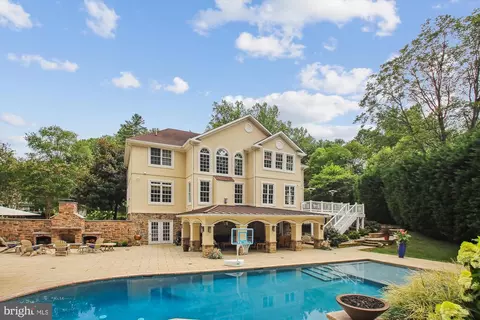 Other - 717 Sonne Dr, Annapolis, MD 21401 photo 25 of 32
