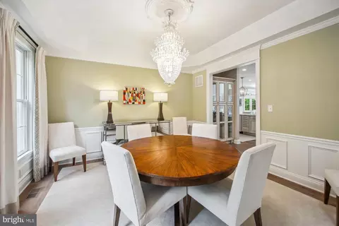 Dining - 717 Sonne Dr, Annapolis, MD 21401 photo 1 of 7