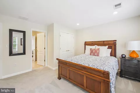 Bedroom - 717 Sonne Dr, Annapolis, MD 21401 photo 9 of 10