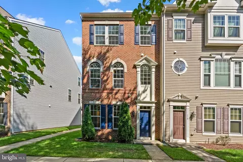 112 Kindred Way, Glen Burnie, MD 21061
