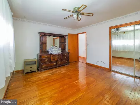 238 Wanda Rd, Pasadena, MD 21122 photo 16
