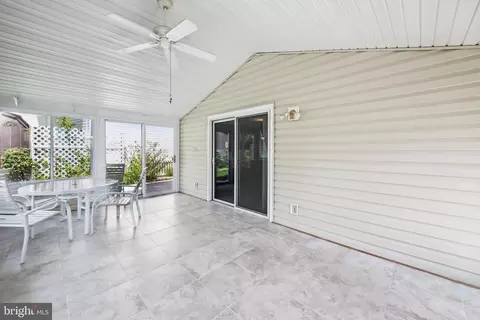 Exterior - 967 Fall Circle Way, Gambrills, MD 21054 photo 7 of 7