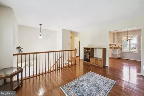 Entry Way - 967 Fall Circle Way, Gambrills, MD 21054 photo 4 of 5