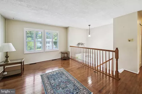 Living - 967 Fall Circle Way, Gambrills, MD 21054 photo 1 of 4