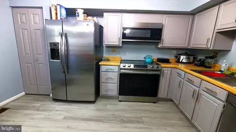 3599 Laurel View Ct, Laurel, MD 20724 photo 6