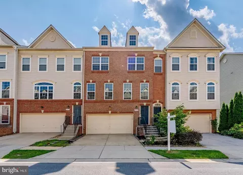 8616 Red Rock Ln, Laurel, MD 20724