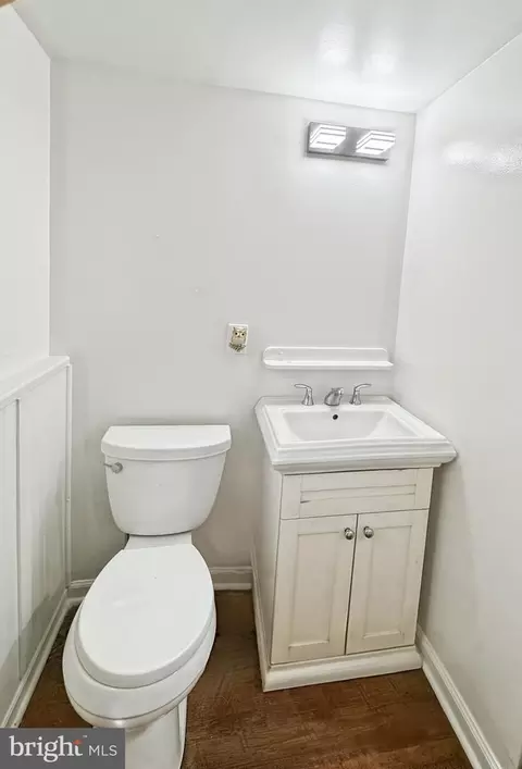 Bath - 174 Oak Dr, Pasadena, MD 21122 photo 3 of 3
