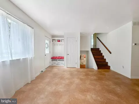 Entry Way - 174 Oak Dr, Pasadena, MD 21122 photo 1 of 1