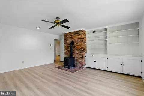 1347 W River Rd, Shady Side, MD 20764 photo 16