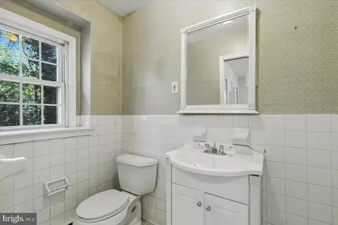 1347 W River Rd, Shady Side, MD 20764 photo 32