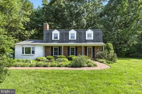 1347 W River Rd, Shady Side, MD 20764 photo 2