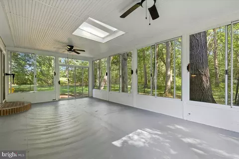 1347 W River Rd, Shady Side, MD 20764 photo 18