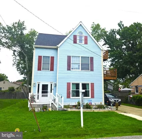 1216 Grove Ave, Shady Side, MD 20764