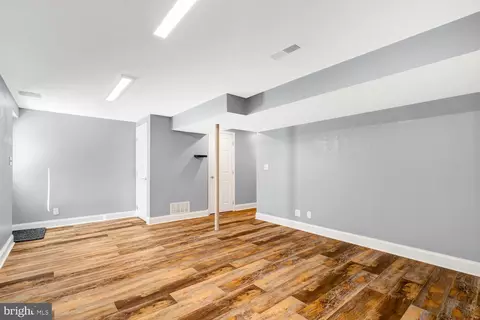 8563 Kim Marie Ct, Pasadena, MD 21122 photo 31