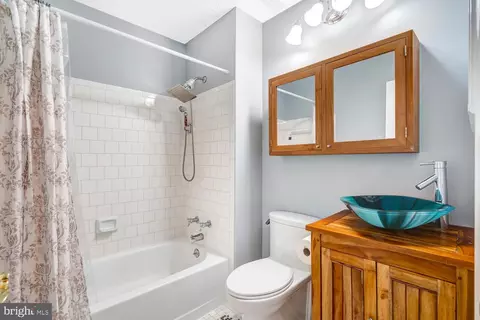 8563 Kim Marie Ct, Pasadena, MD 21122 photo 23