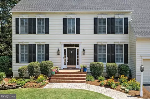 22 Potters Ln, Annapolis, MD 21403