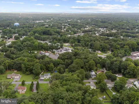 8129 Elizabeth Rd, Pasadena, MD 21122 photo 6