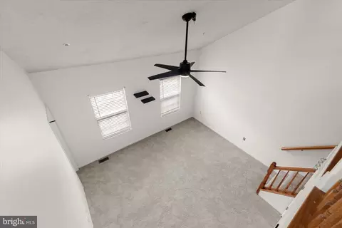 Living - 2567 Windy Oak Ct, Crofton, MD 21114 photo 6 of 8