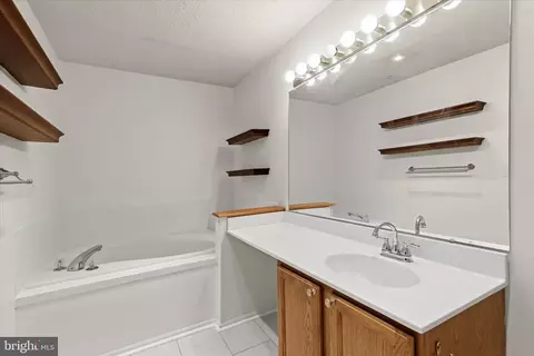 Bath - 2567 Windy Oak Ct, Crofton, MD 21114 photo 1 of 3