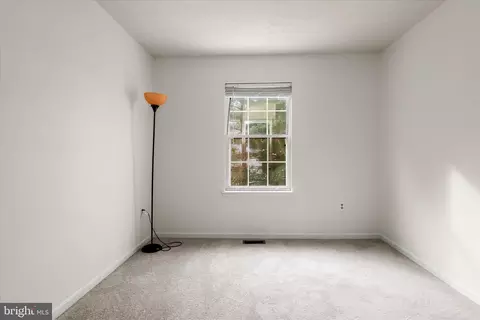 Bedroom - 2567 Windy Oak Ct, Crofton, MD 21114 photo 3 of 6