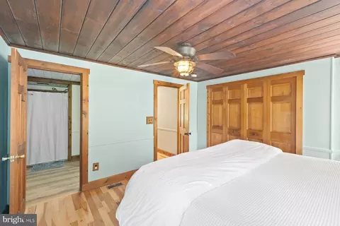 Bedroom - 1260 Baltimore Annapolis Blvd, Arnold, MD 21012 photo 3 of 3