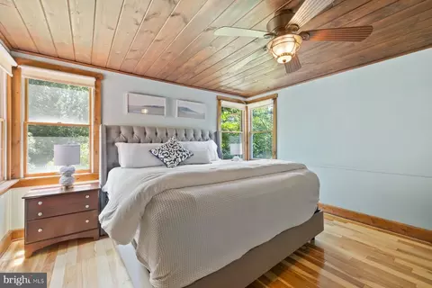Bedroom - 1260 Baltimore Annapolis Blvd, Arnold, MD 21012 photo 1 of 3