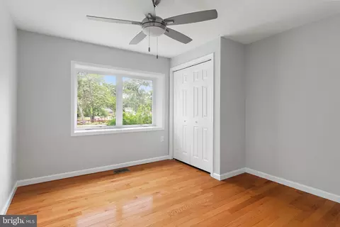 Bedroom - 301 Green Dr, Pasadena, MD 21122 photo 1 of 2
