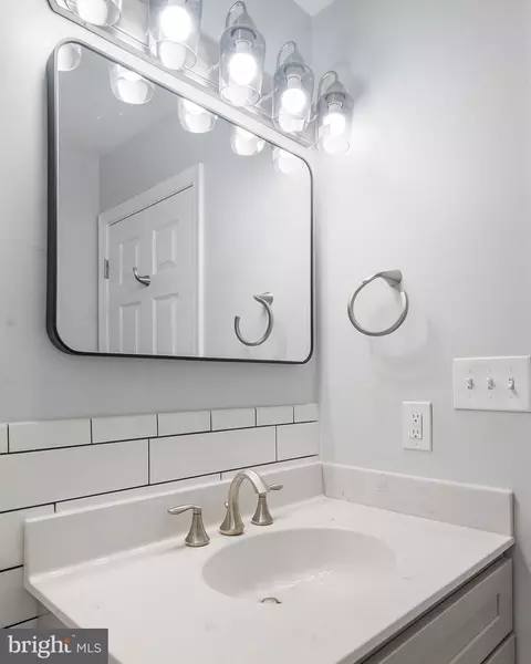 Bath - 301 Green Dr, Pasadena, MD 21122 photo 3 of 3
