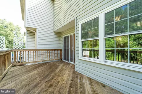 Exterior - 8236 Appalachian Dr, Pasadena, MD 21122 photo 3 of 6