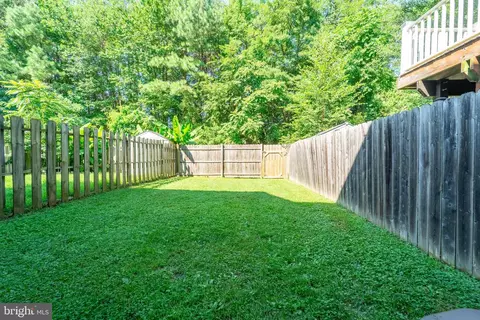 Exterior - 8236 Appalachian Dr, Pasadena, MD 21122 photo 6 of 6