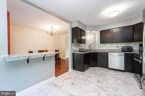Kitchen - 8236 Appalachian Dr, Pasadena, MD 21122 photo 4 of 5