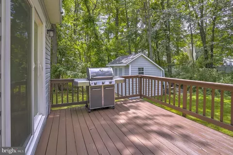 Exterior - 5942 Flood Ave, Deale, MD 20751 photo 1 of 8