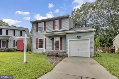 605 Gearing Ct E, Millersville, MD 21108
