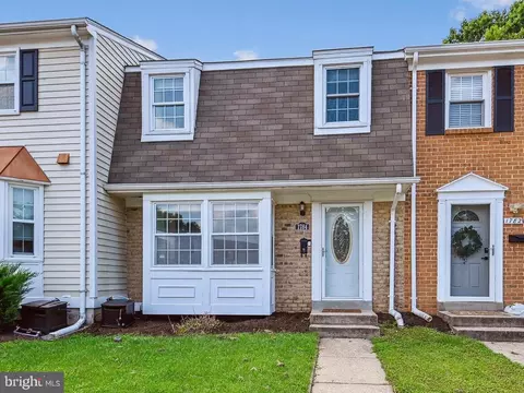 1784 Sharwood Pl, Crofton, MD 21114