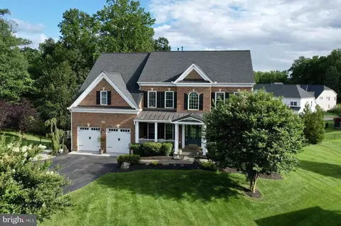Exterior - 733 Seneca Dr, Odenton, MD 21113 photo 13 of 14