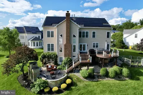 Exterior - 733 Seneca Dr, Odenton, MD 21113 photo 2 of 14