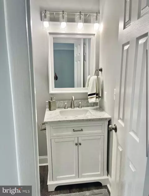 Bath - 8440 Spring Rd, Pasadena, MD 21122 photo 1 of 7
