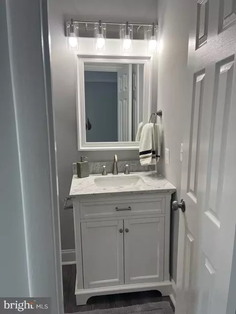 Bath - 8440 Spring Rd, Pasadena, MD 21122 photo 3 of 7