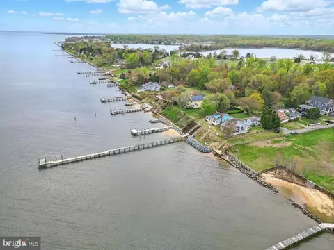 305 Bay Front Dr, Pasadena, MD 21122 photo 32