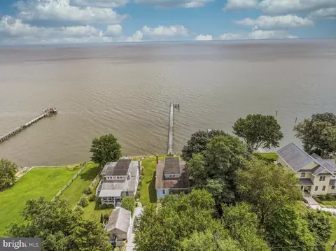 305 Bay Front Dr, Pasadena, MD 21122 photo 31