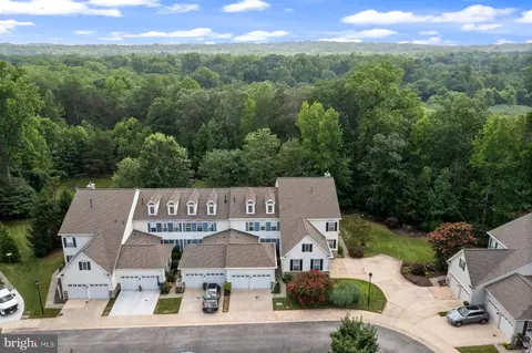 View/Area - 854 Thicket Ct, Odenton, MD 21113 photo 4 of 10