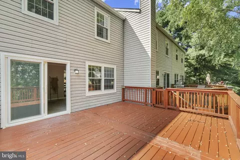 7805 Leonardo Ct, Pasadena, MD 21122 photo 26