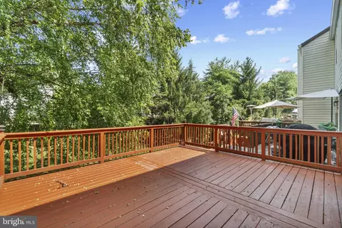 7805 Leonardo Ct, Pasadena, MD 21122 photo 25
