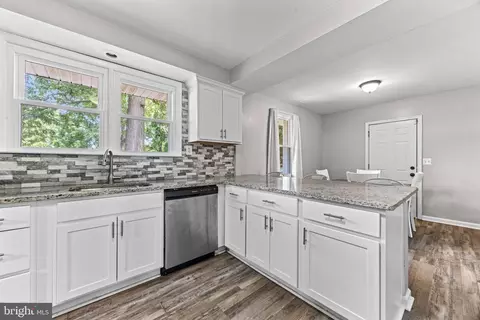 1616 Colony Rd, Pasadena, MD 21122 photo 15