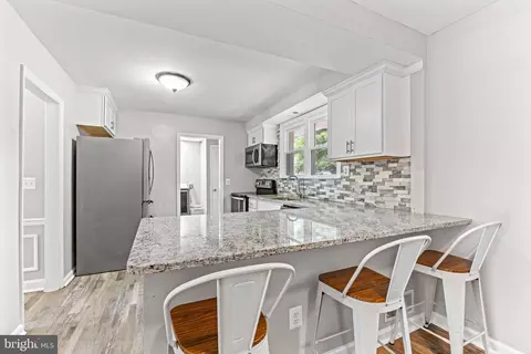 1616 Colony Rd, Pasadena, MD 21122 photo 14