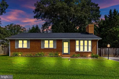 1616 Colony Rd, Pasadena, MD 21122 photo 31