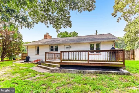 1616 Colony Rd, Pasadena, MD 21122 photo 30