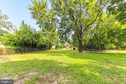1616 Colony Rd, Pasadena, MD 21122 photo 5