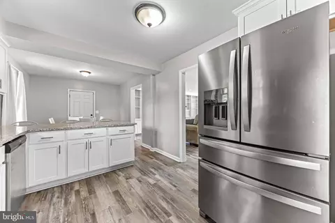 1616 Colony Rd, Pasadena, MD 21122 photo 17
